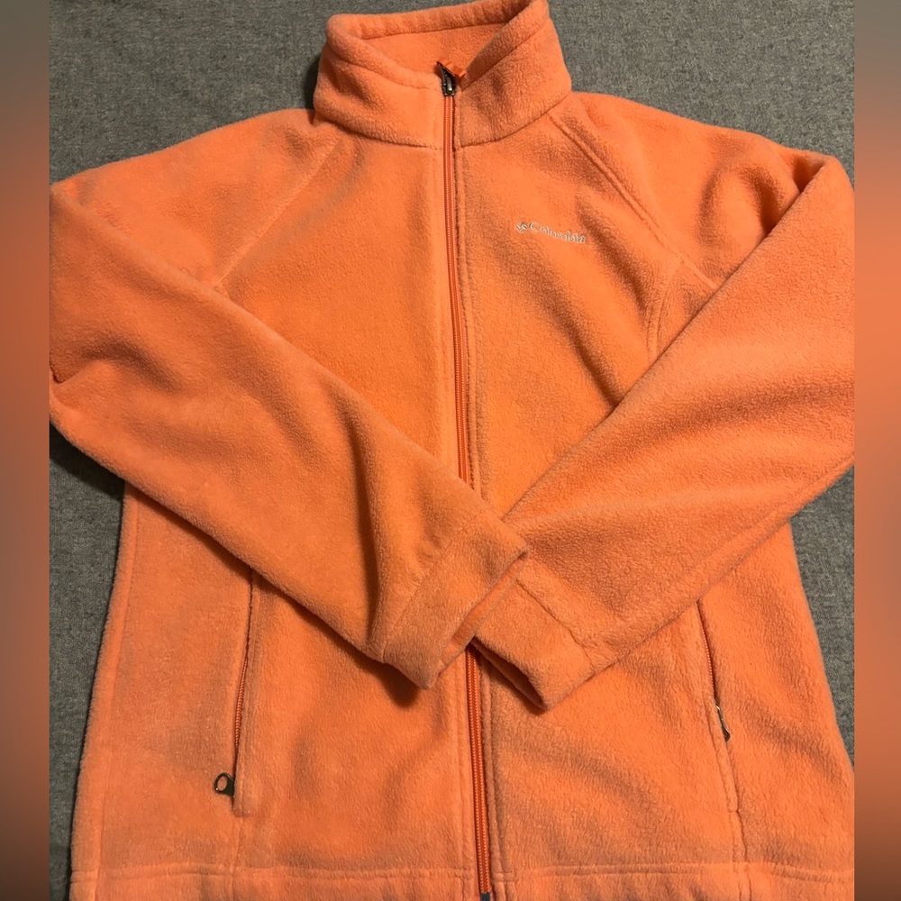 Columbia Youth Fleece Jacket. Peach Size L